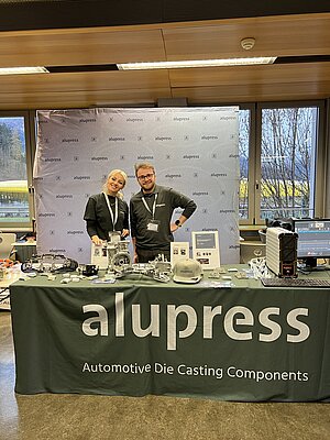 Alupress'ler bei der Karrieremesse an der TFO Bruneck